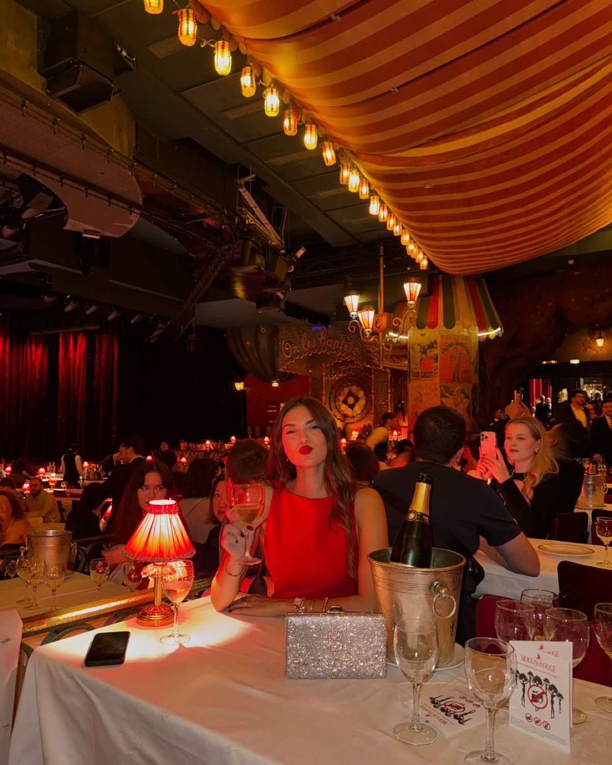 H Βρισηίδα Ανδριώτου στο Παρίσι