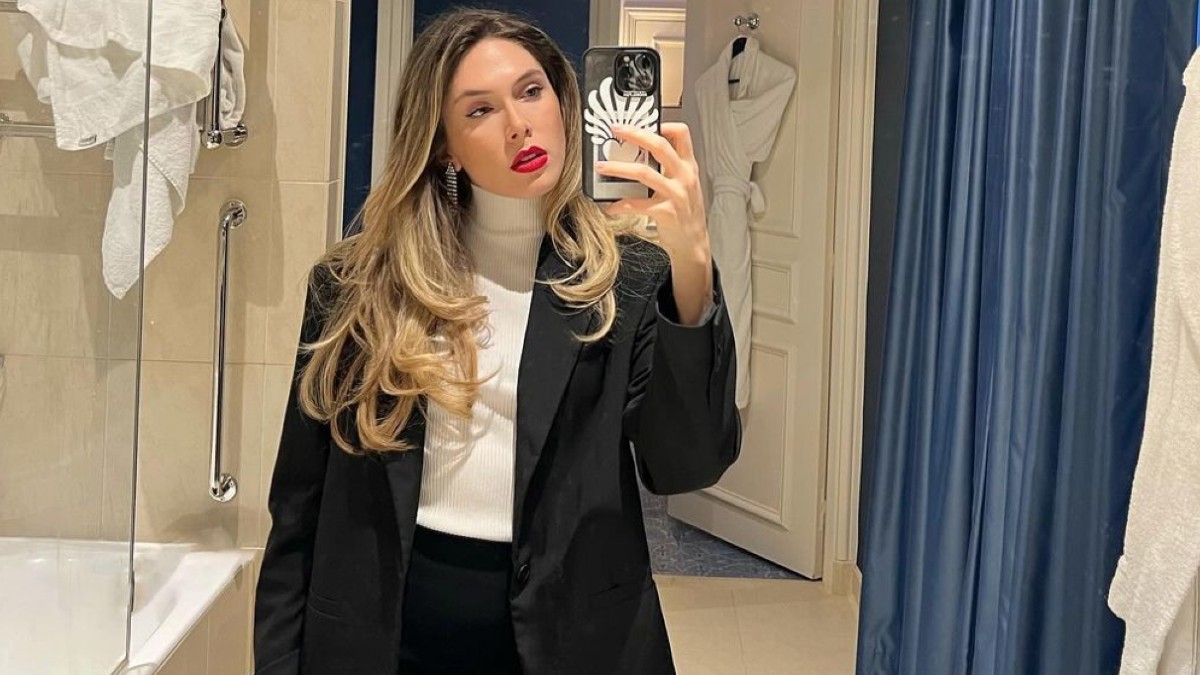 H Αφροδίτη Λιάντου σε βραδινή έξοδο