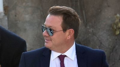 Ο Απόστολος Λύτρας στο παρελθόν με γυαλιά ηλίου