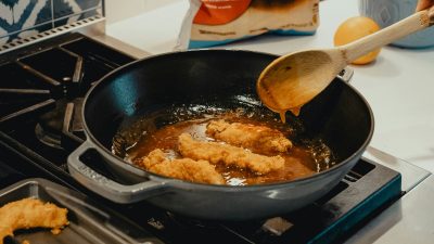 Βρώμικο τηγάνι