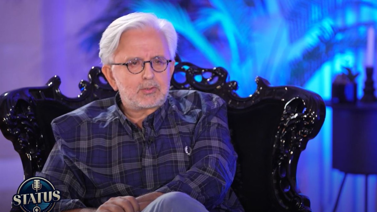 Ο Δήμος Βερύκιος στο πλατό του Status