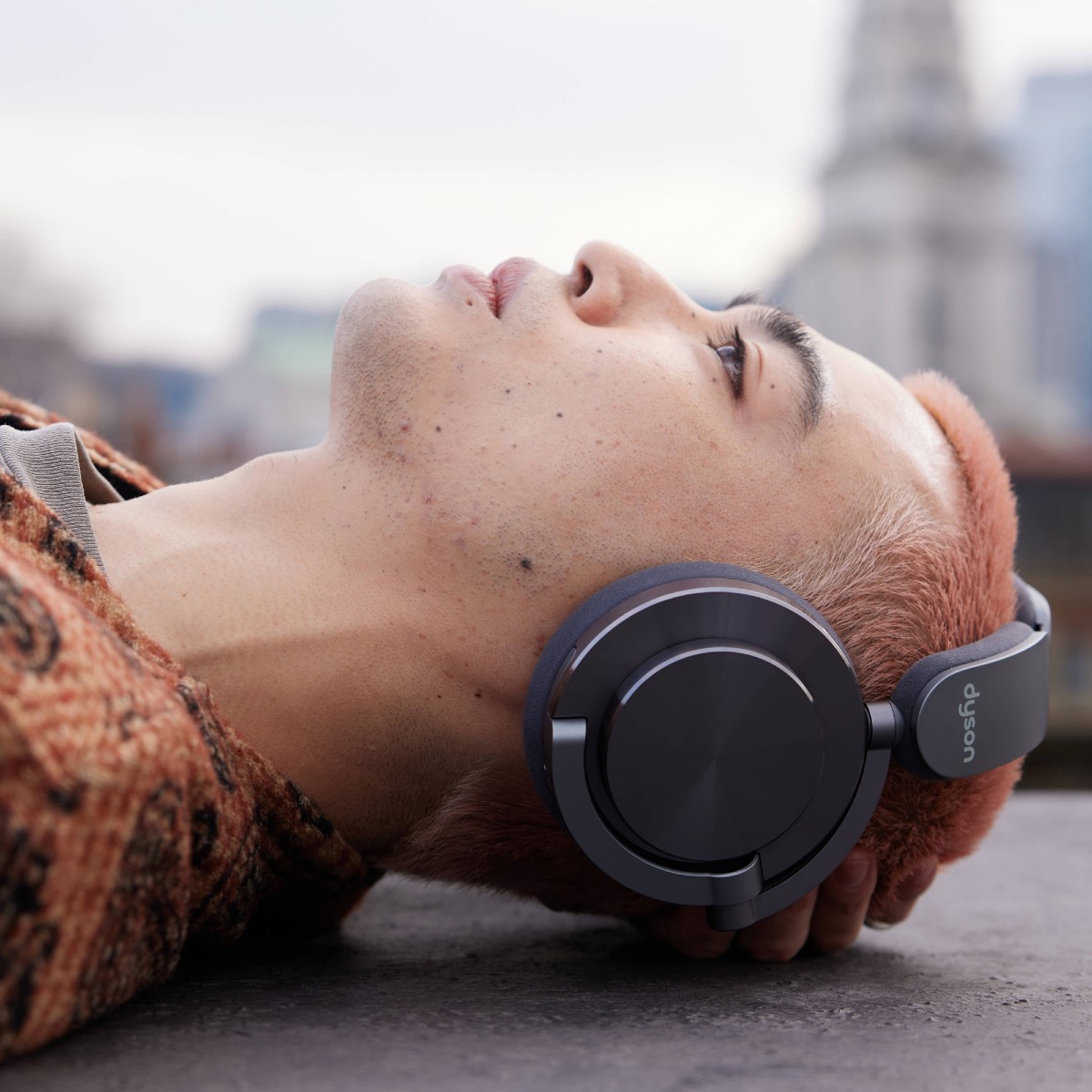 Τα ακουστικά σου, ο καλύτερος σου φίλος: Άνεση, στυλ και κορυφαίος ήχος για κάθε στιγμή