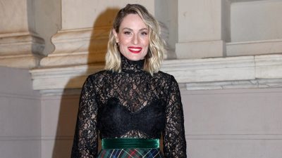 Η Ελεονώρα Μελέτη με κόκκινο κραγιόν σε δημόσια εμφάνισή της