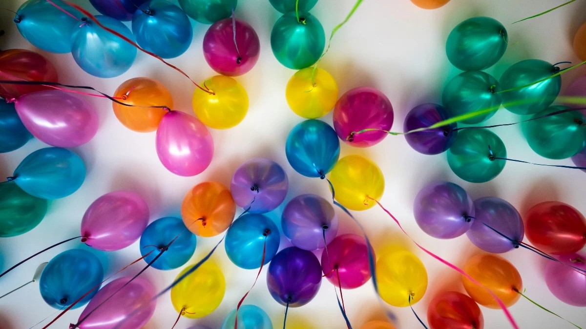 Χρωματιστά μπαλόνια