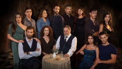 Ηθοποιοί της σειράς Γη της ελιάς