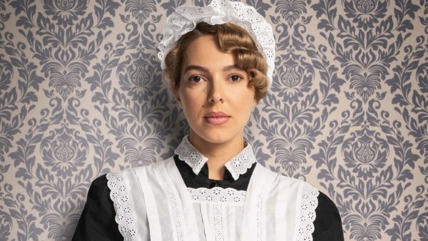 Η επίσημη φωτογράφιση της Βασιλικής στο Grand Hotel