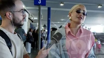 Η αντίδραση της Ιωάννας Τούνη στην κάμερα για τον σάλο με την καταγγελία της στην Ryanair