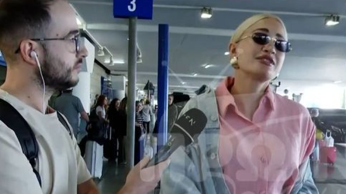 Η αντίδραση της Ιωάννας Τούνη στην κάμερα για τον σάλο με την καταγγελία της στην Ryanair