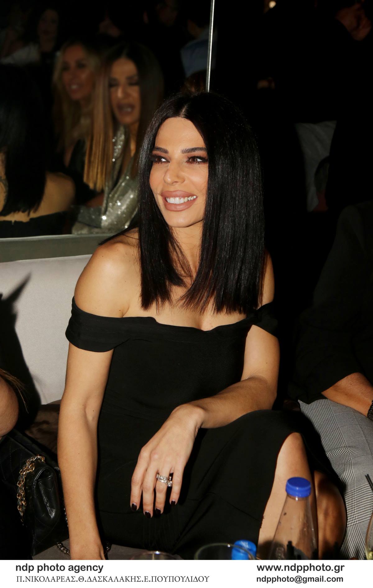 Η Κέλλυ Κελεκίδου σε βραδινή έξοδο