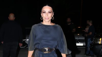 Η Κέλλυ Κελεκίδου σε βραδινή έξοδο