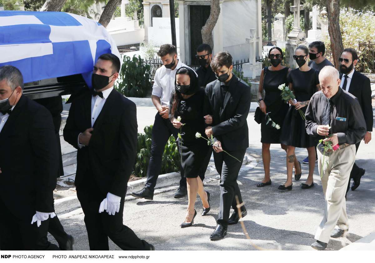 Φωτογραφία από την κηδεία του Άκη Τσοχατζόπουλου