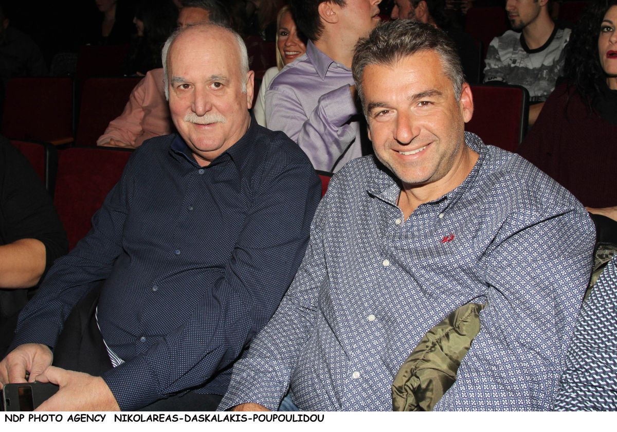 Ο Γιώργος Λιάγκας και ο Γιώργος  Παπαδάκης σε βραδινή τους έξοδο