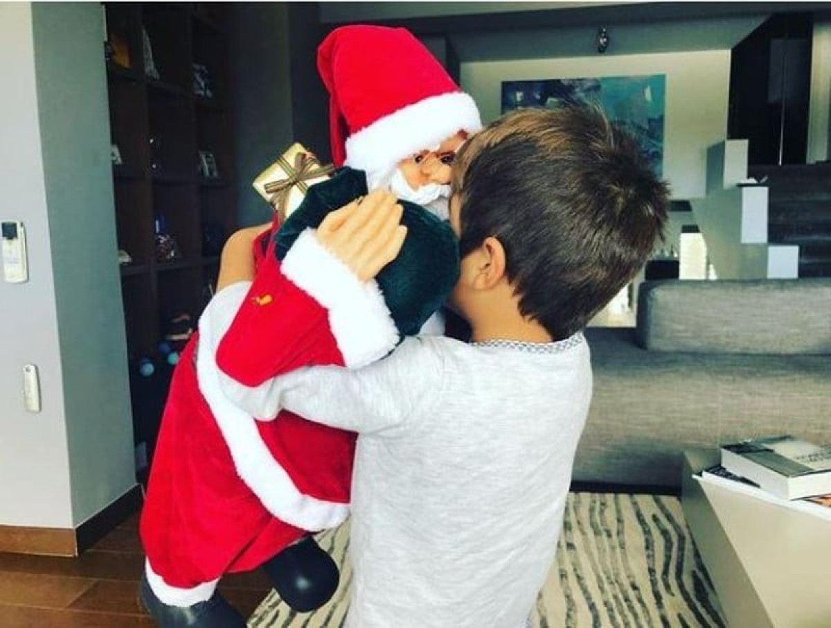 Φωτογραφία από το σπίτι του Γιώργου Λιάγκα