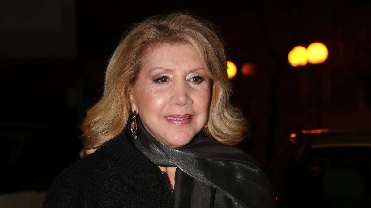 Η Λίτσα Πατέρα σε έξοδο