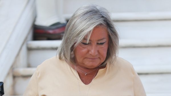 Οι πρώτες δηλώσεις της Λουκίλας Καρρέρ για τον θάνατο του Μίμη Πλέσσα