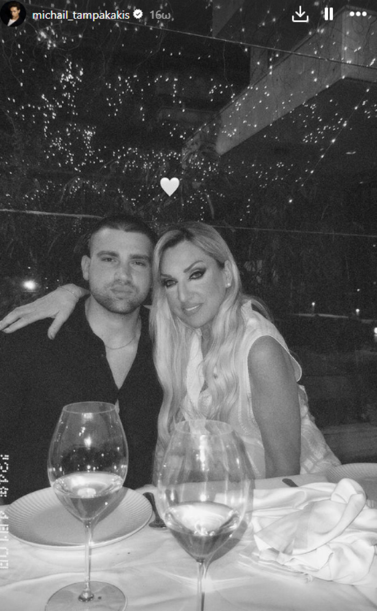 Η μητέρα και ο αδερφός του Μιχαήλ Ταμπακάκη