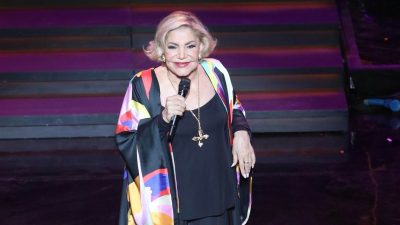 Η Μαρινέλλα σε συναυλία της