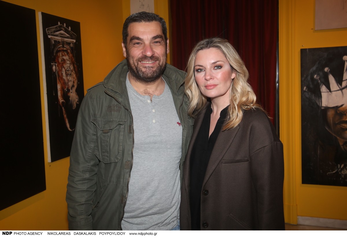 Η Ελισάβετ Μουτάφη με τον Μάνο Νιφλή