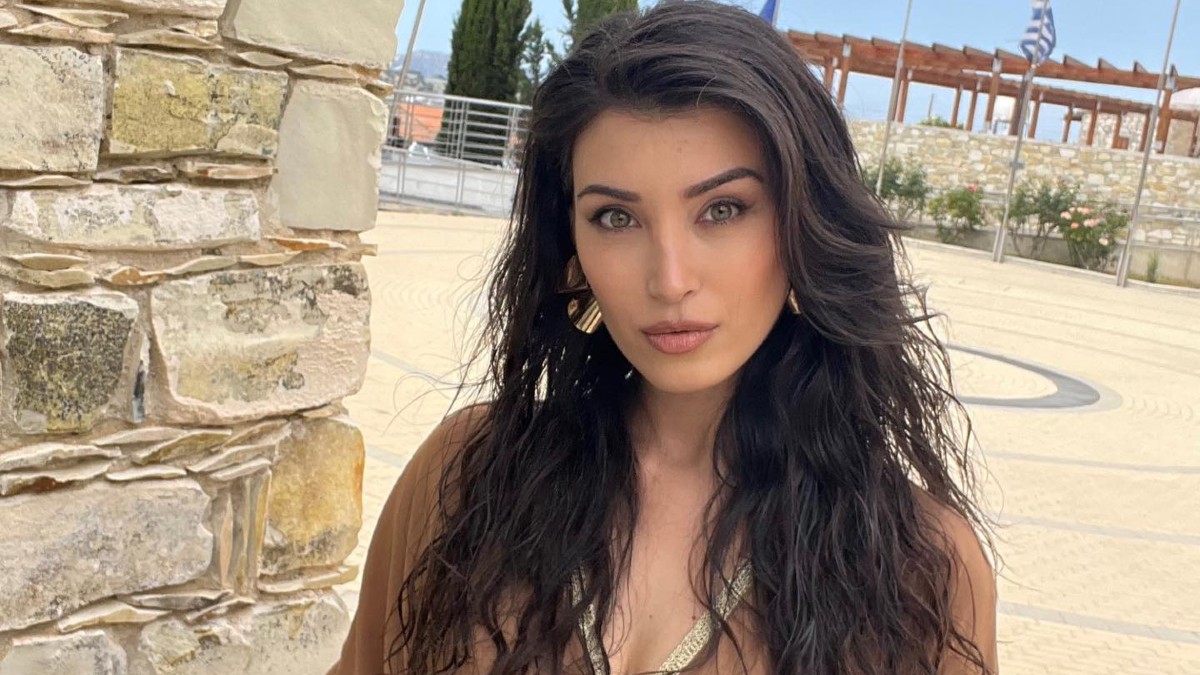 Η Νικόλ Χριστοδούλου από την Γη της ελιάς