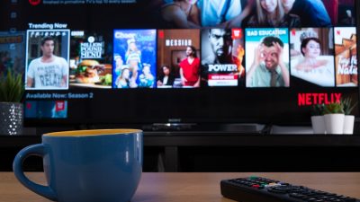 Πλάνα από κρατικά κανάλια κι όχι μόνο