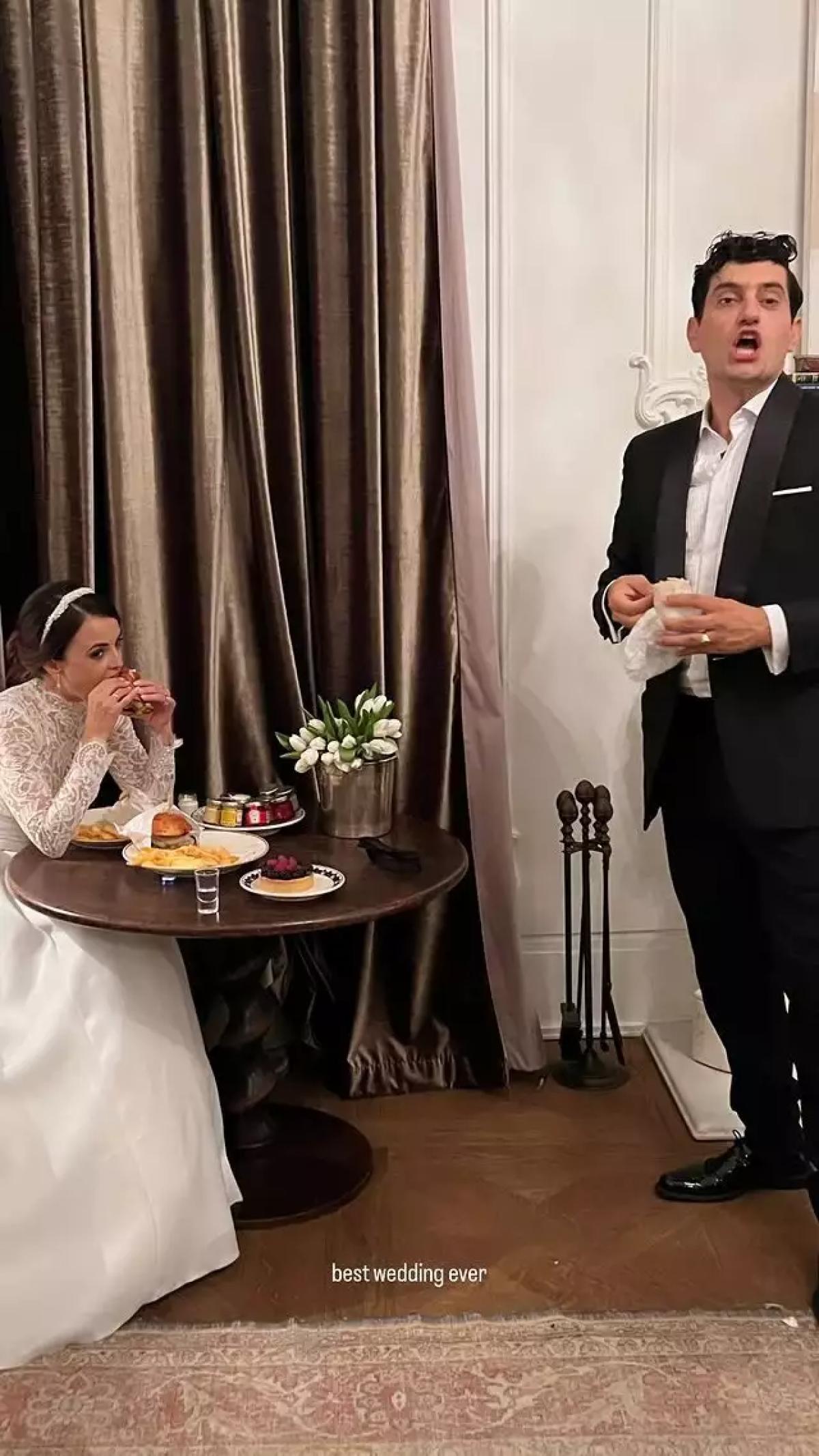 Η Τουμάση και ο Πανταζάρας στο γάμο τους