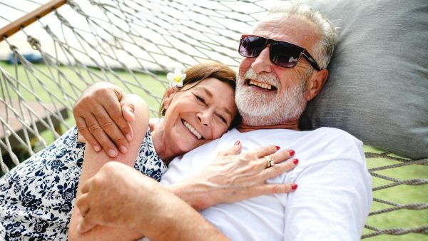 Ένα ζευγάρι ηλικιωμένων