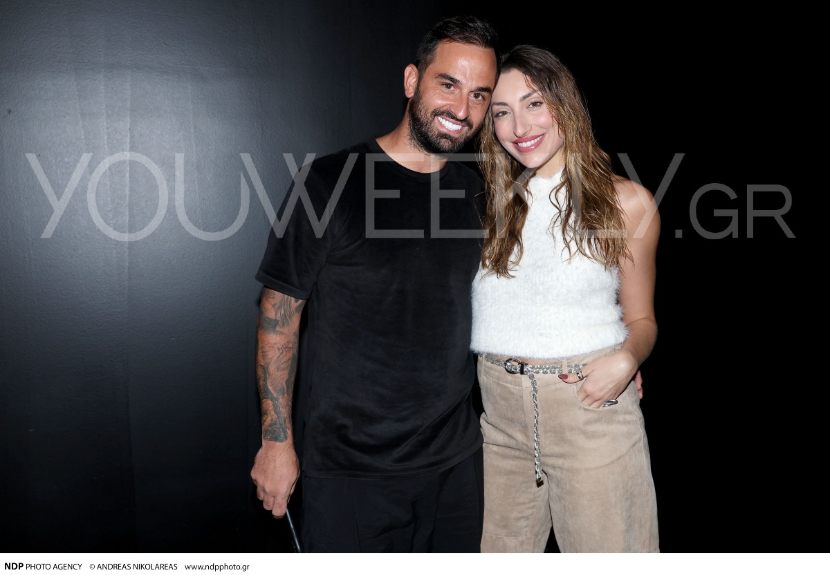 Ο Άρης Σοϊλέδης και η Μαριλίνα Κυπαρίσση αγκαλιά