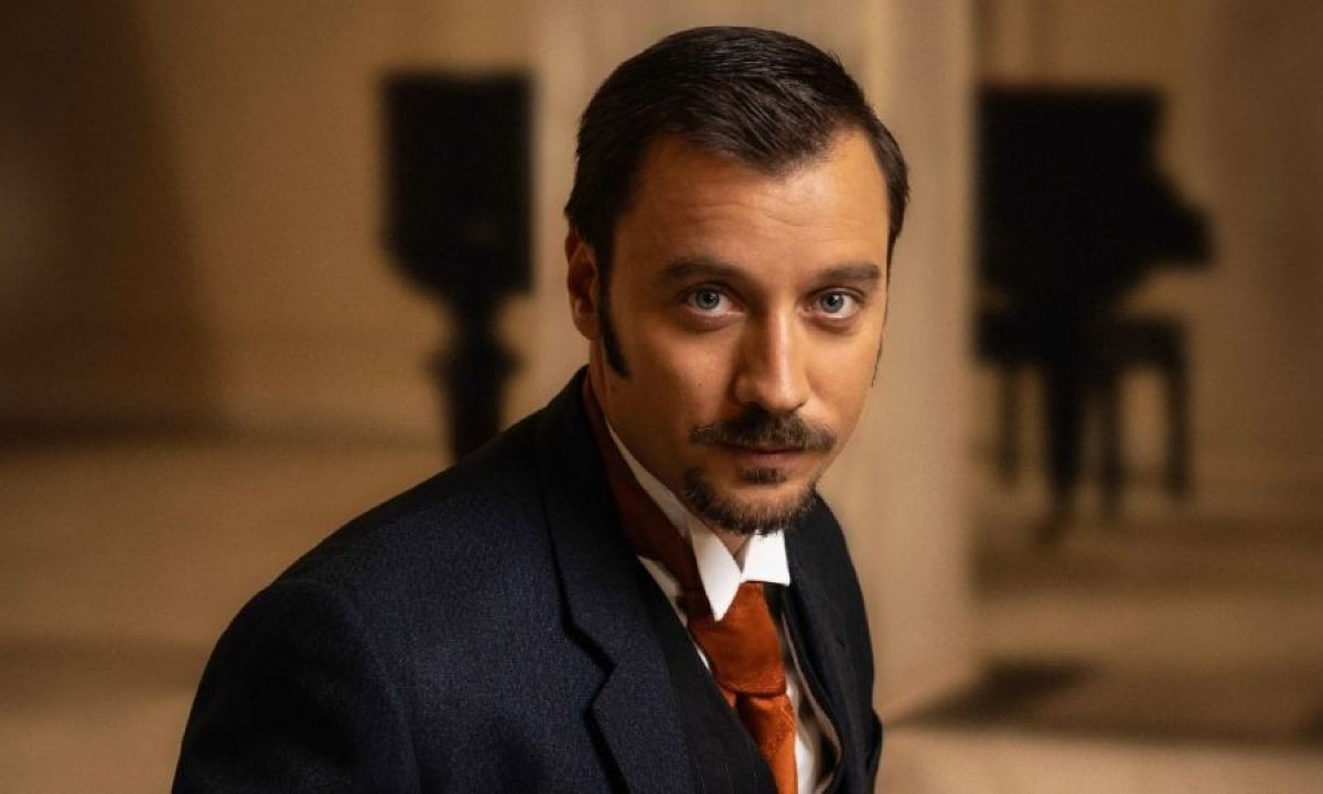 Ο Στάθης Κόϊκας από το Grand hotel