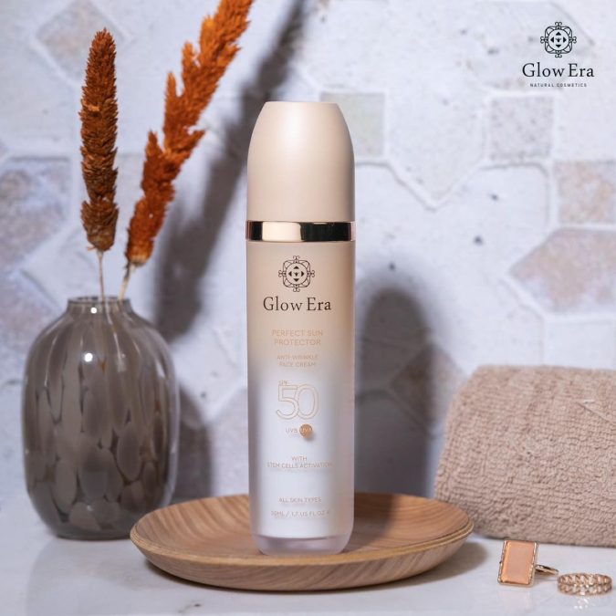 το αντιηλιακό προσώπου της Glow era