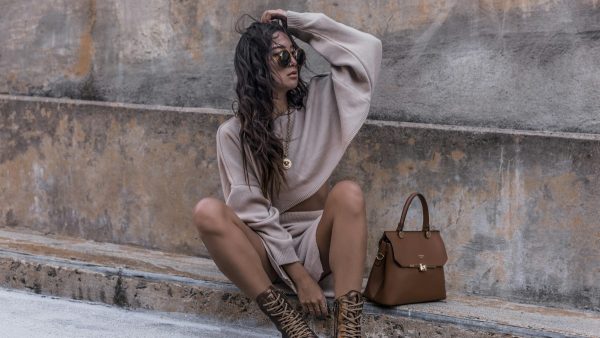 7 καλοκαιρινές τάσεις που οι Γαλλίδες & οι Ιταλίδες συνεχίζουν να φοράνε και το φθινόπωρο