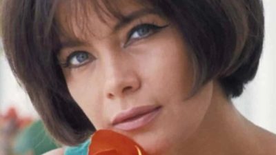 Η Τζένη Καρέζη