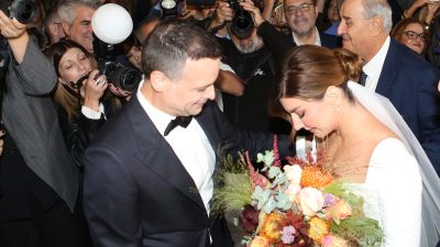 Ο Χάρης Δούκας και η Γεωργία Πολυτάνου στον γάμο τους