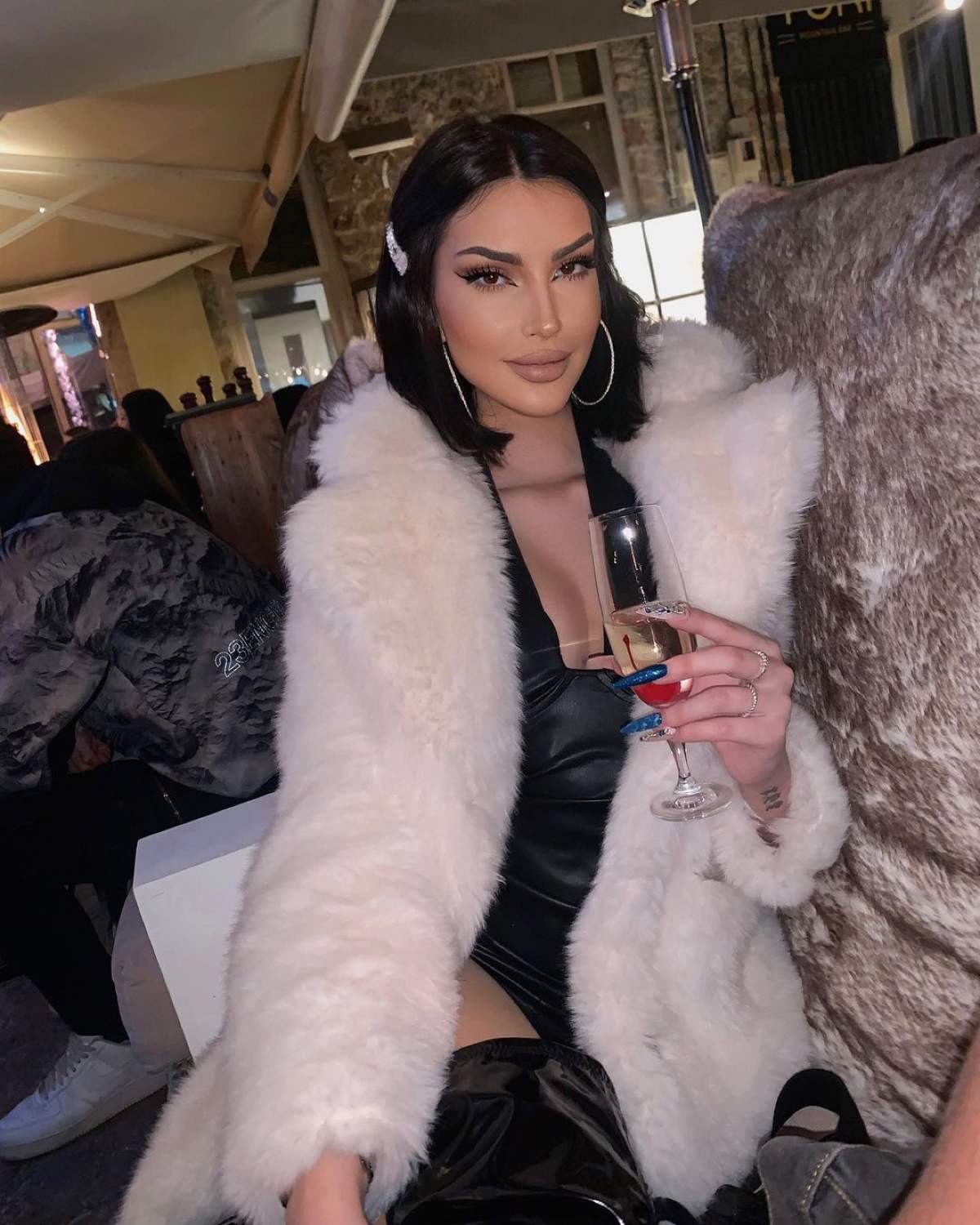 Η Χριστιάνα Κατσιέρη σε έξοδό της