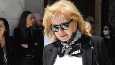 Δύσκολες ώρες για την Αγγελική Νικολούλη: «Κράτα γερά, δεν θα σου αφήσω το χέρι...»