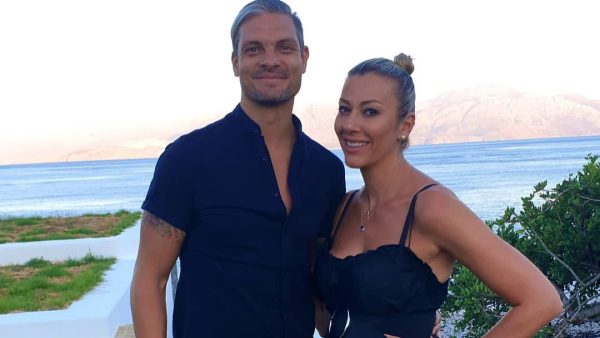 Βαρβάρα Βουτσουκάκη: «Τα 22 χρόνια με τον Άγγελο Χαριστέα ήταν σαν παραμύθι»