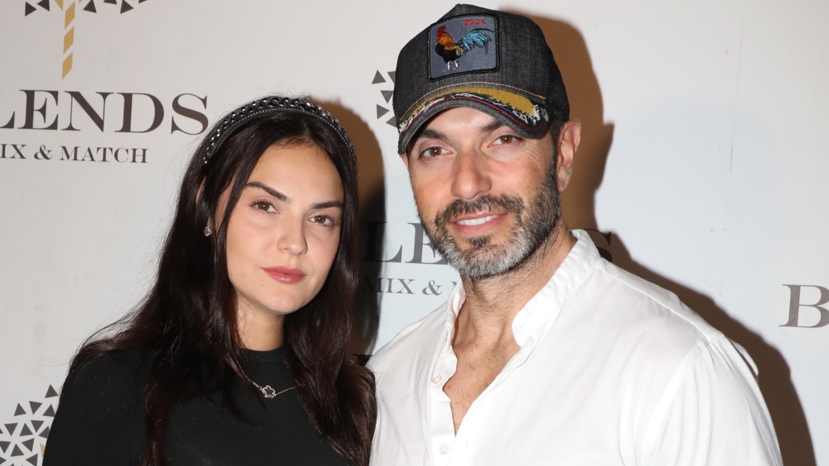 Βρισηίδα Ανδριώτου – Χωρίς τον Σπύρο Μαρτίκα σε πρόσφατη βραδινή έξοδο