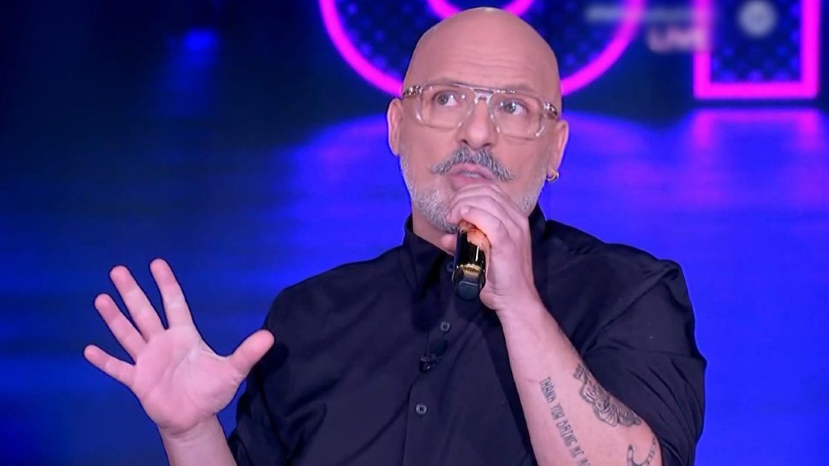 Νίκος Μουτσινάς