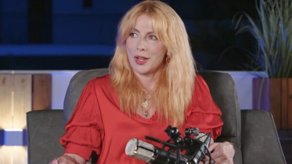 Σμαράγδα Καρύδη - Οι ανασφάλειες, η επιθυμία για παιδί και ο λόγος που το ανέβαλε για χρόνια