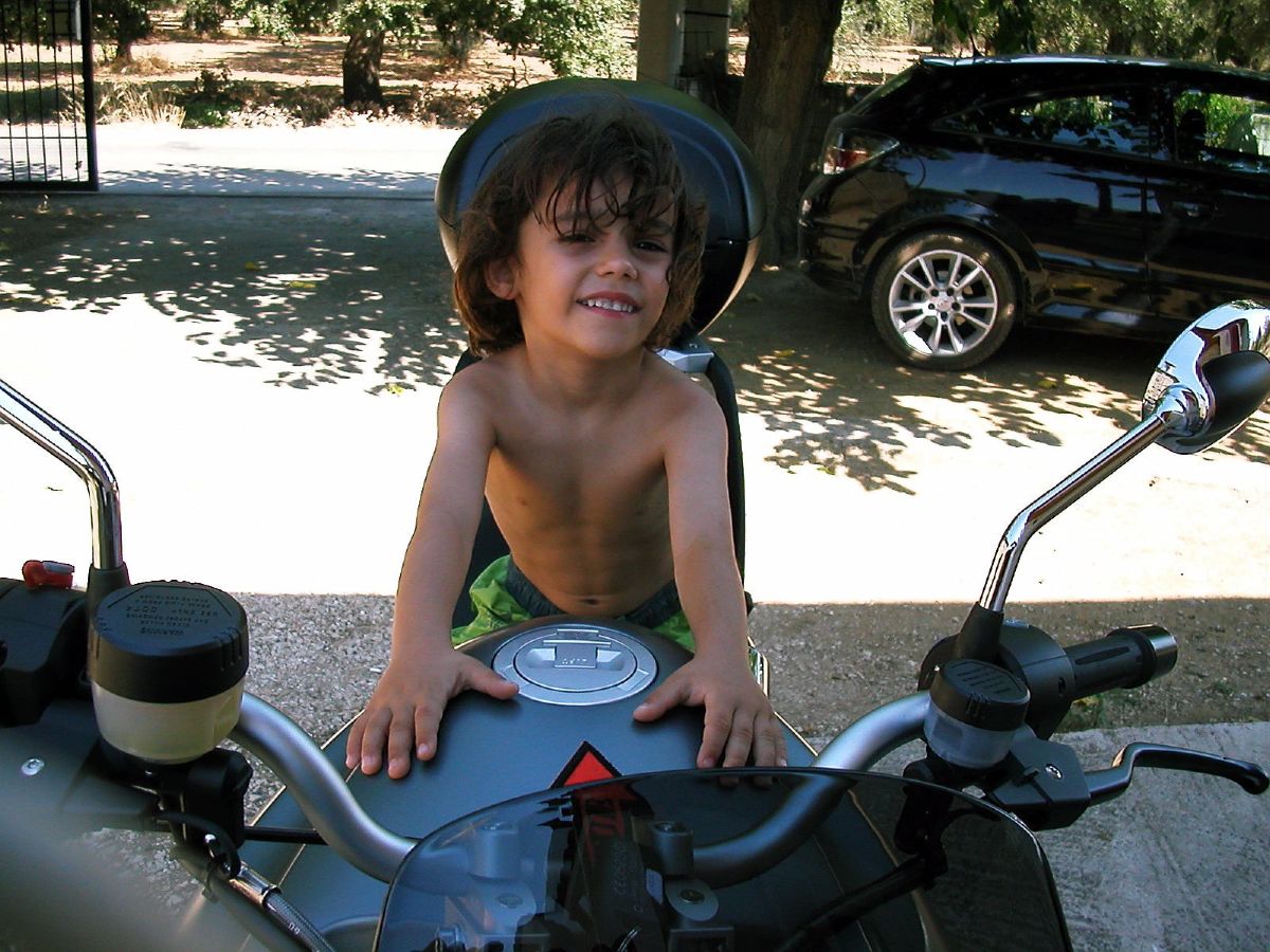 Ο Στέφανος Βλάχος σε παιδική ηλικία