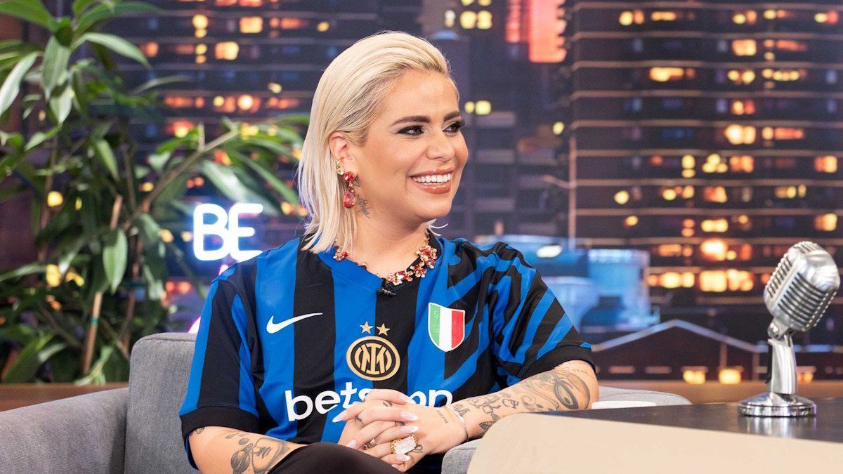 Η Αγγελική Μανουσάκη στο The 2night show