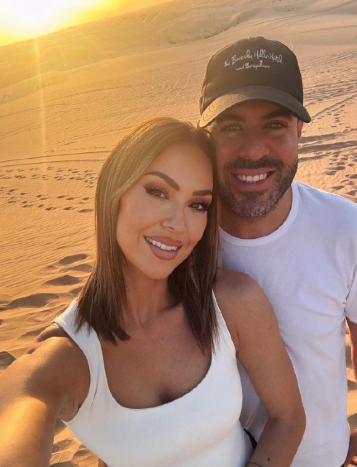 Η Δώρα Παντέλη και ο σύζυγός της στο Άμπου Ντάμπι