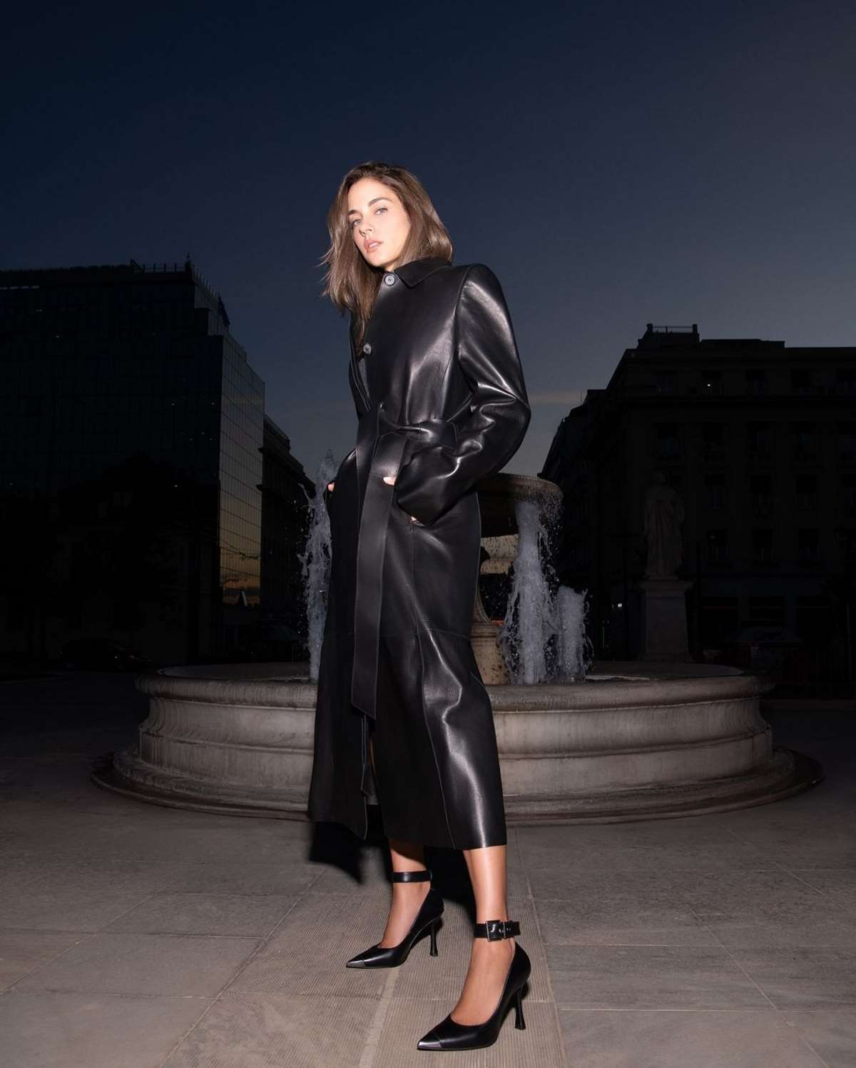 Η Δούκισσα Νομικού με παπούτσια Envie Shoes