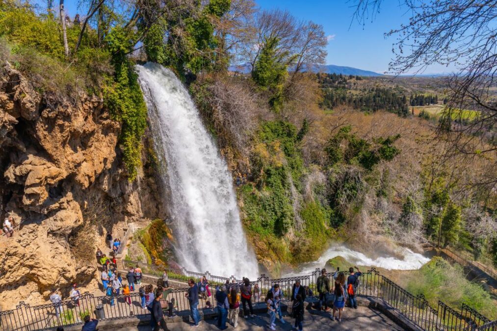 καταρράκτες στην Έδεσσα