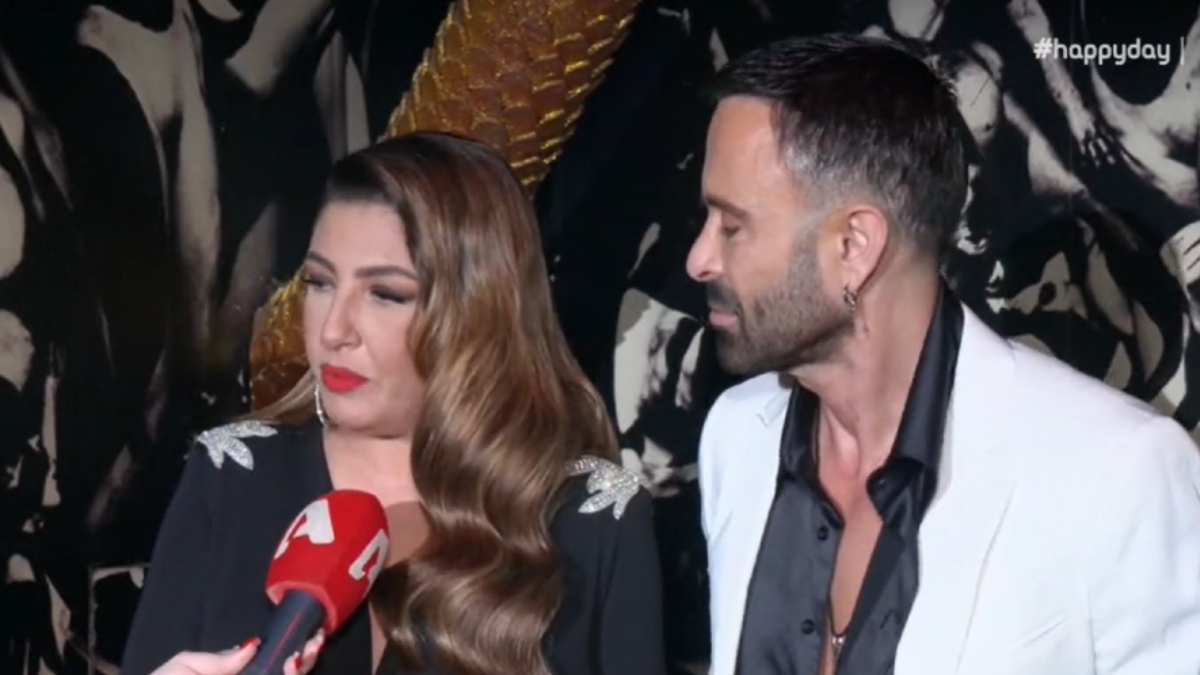 Η Έλενα Παπαρίζου στην κάμερα του Happy Day