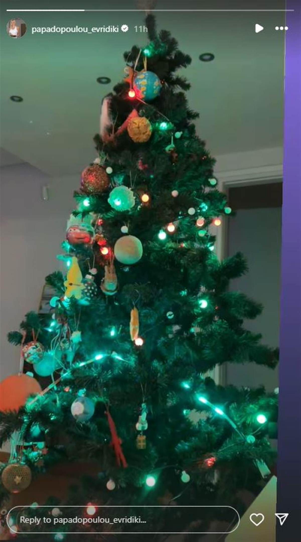 Ευρυδίκη Παπαδοπούλου Χριστουγεννιάτικο δέντρο