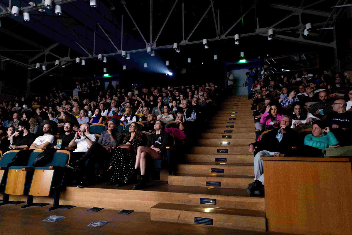 θεατές στο Film Festival