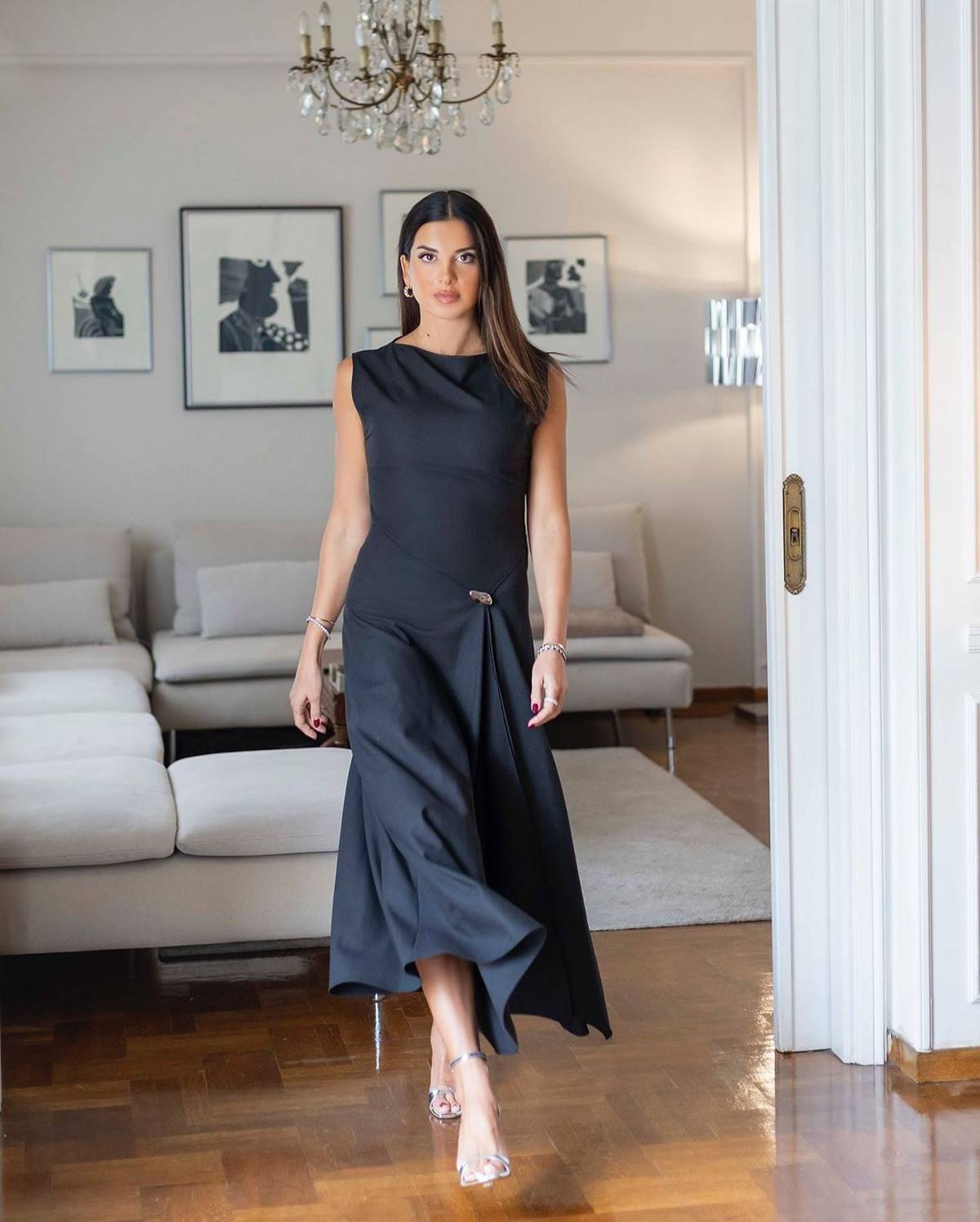 Το minimal φόρεμα που επέλεξε η Σταματίνα Τσιμτσιλή