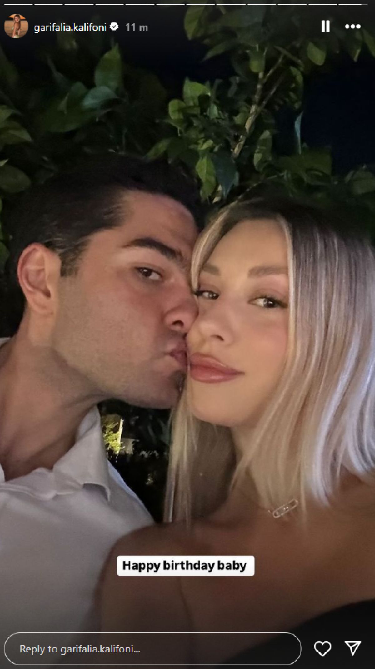 Χρήστος Μάστορας: Γενέθλια για τον τραγουδιστή - Η ανάρτηση της Γαρυφαλλιάς Καληφώνη