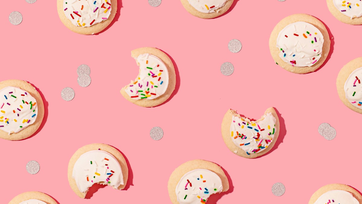 Γλυκά με ροζ φόντο