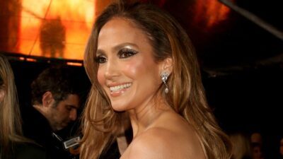To σακάκι αλλιώς φόρεσε η Jennifer Lopez σε έξοδό της